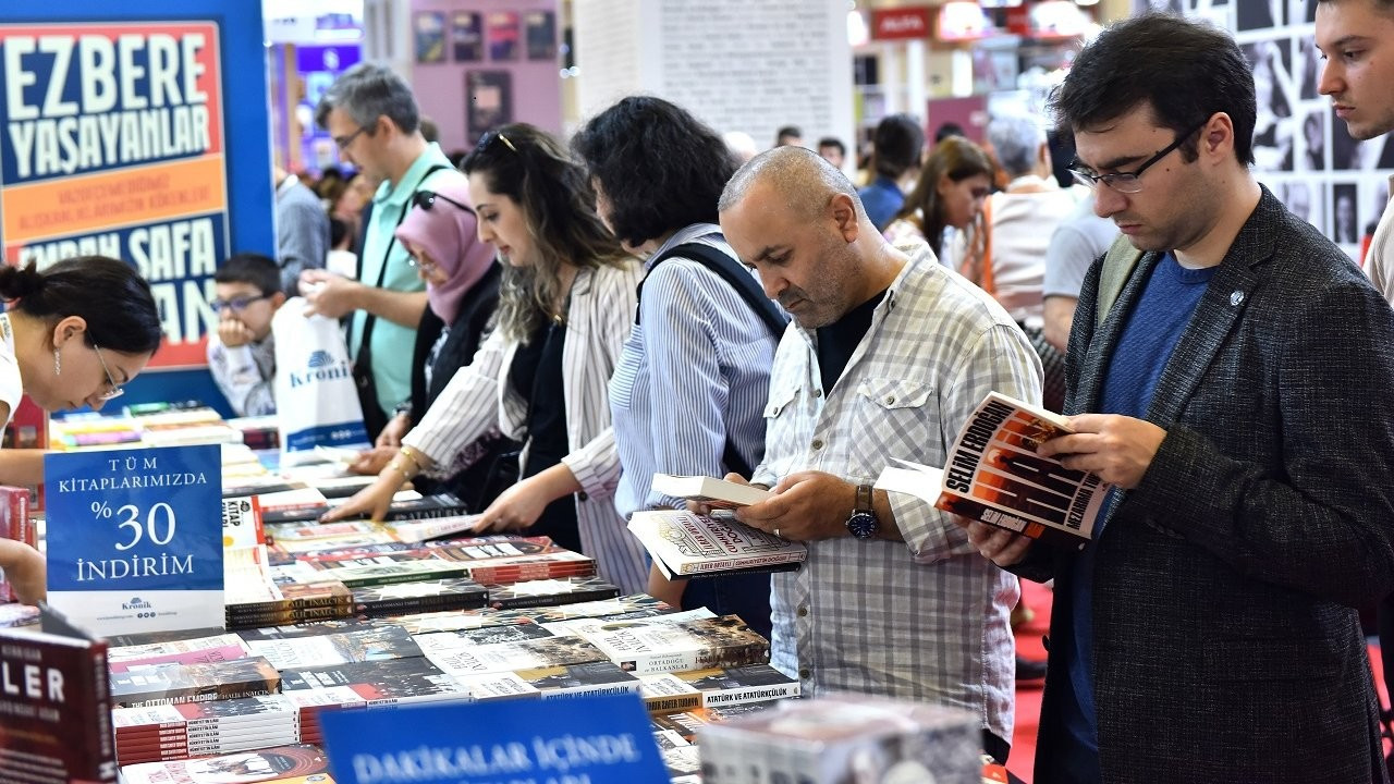 İstanbul Kitap Fuarı'nı 409 bin kişi ziyaret etti
