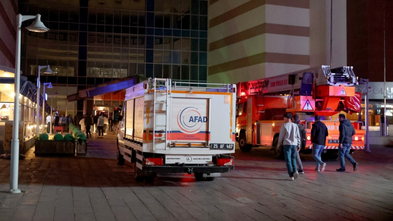 Erzurum'da AVM'deki kafeteryada patlama: 2 yaralı