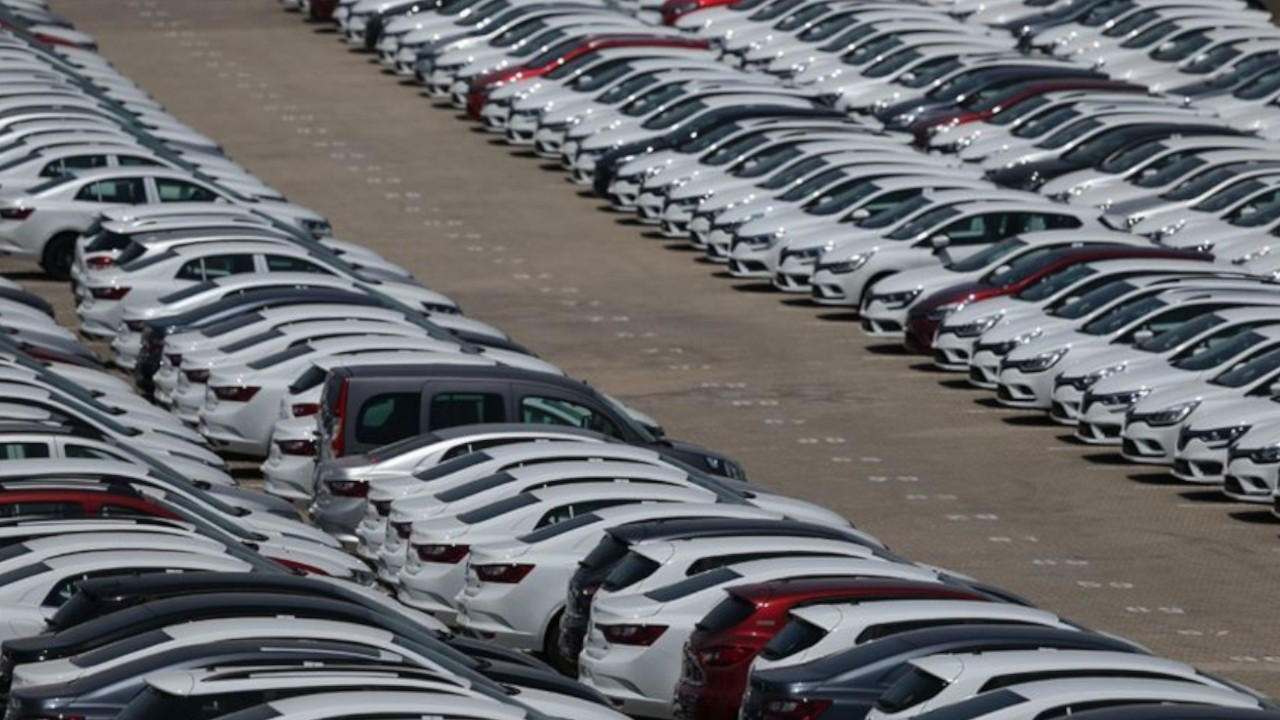AB'de otomobil satışları 16 aydır artıyor