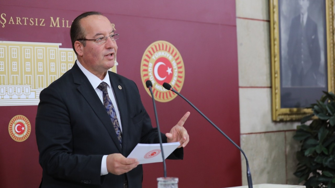 CHP'li Akay: İletişim Başkanlığı, Dışişleri'ni baypas etmeye çalışıyor