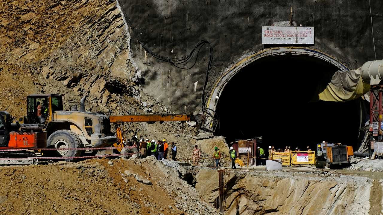 41 işçi tünelde mahsur: 'Kurtarılmaları 5 gün daha sürebilir'