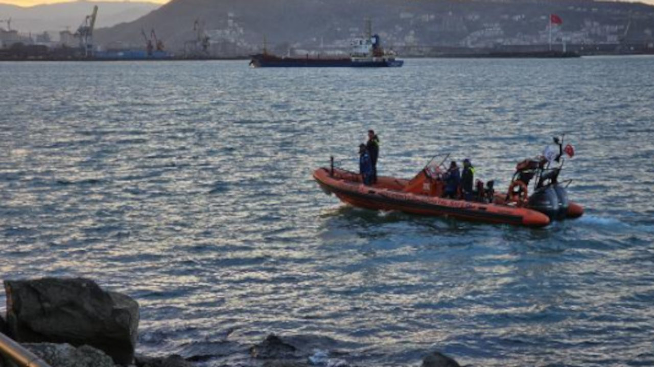 Zonguldak'ta batan gemiden bir kişinin daha cansız bedenine ulaşıldı
