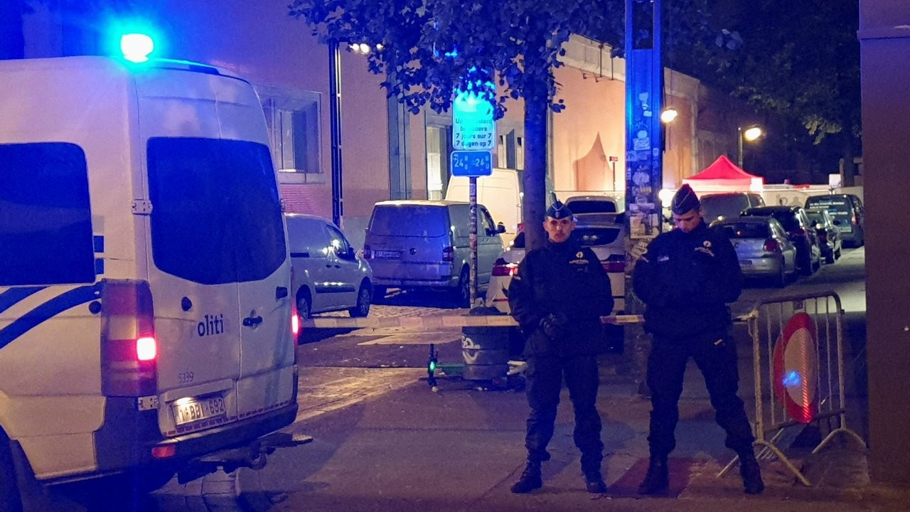 Belçika'da bomba ihbarı: 27 okul kapatıldı
