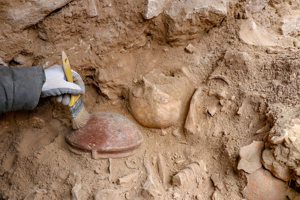 3 bin 200 yıllık nekropoldeki iskeletlerde beyin ameliyatı izine rastlandı - Sayfa 2