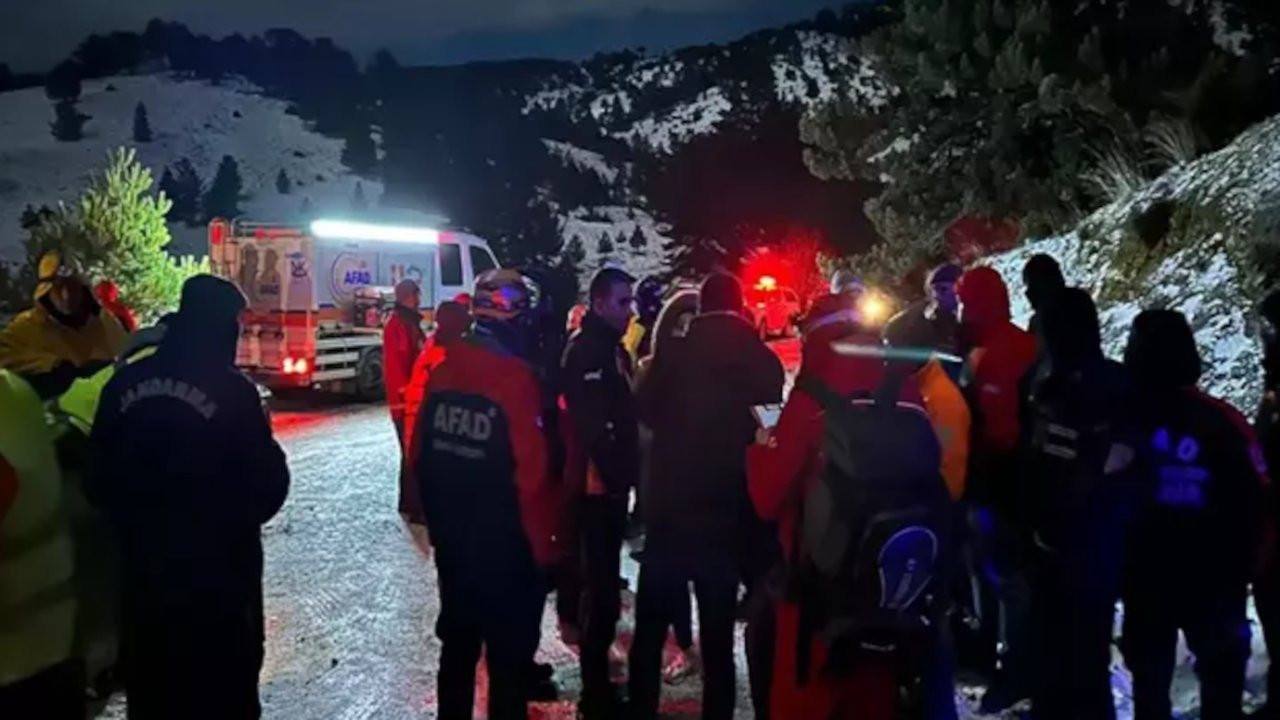 Burdur'da kayıp avcı aranıyor