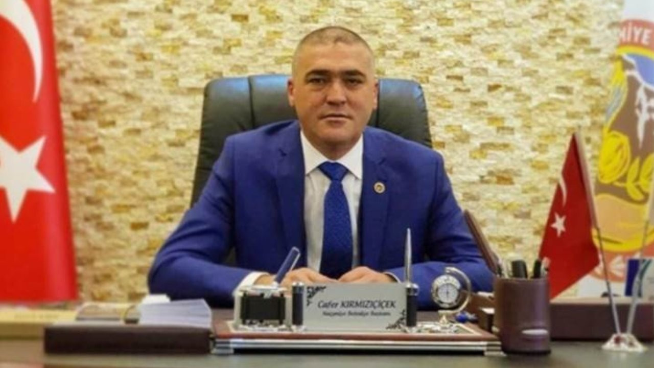 Nazımiye Belediye Başkanı Kırmızıçiçek CHP'den istifa etti