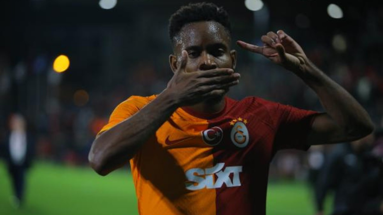 Galatasaray, Bakambu'nun Real Betis'e transfer olduğunu duyurdu