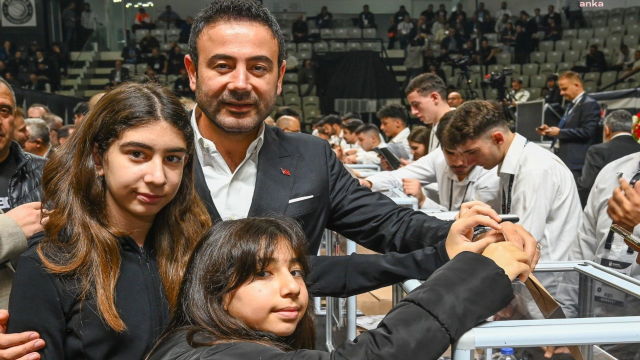 Beşiktaş Belediye Başkanı Beşiktaş başkanı için oy kullandı
