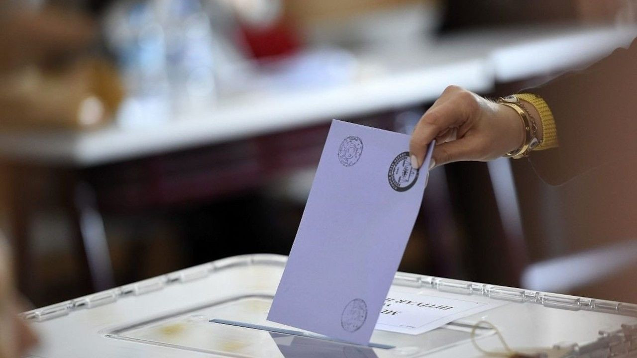 Son İstanbul anketi: Eskisi eridi, yenisinin oyları zirve yaptı - Sayfa 3