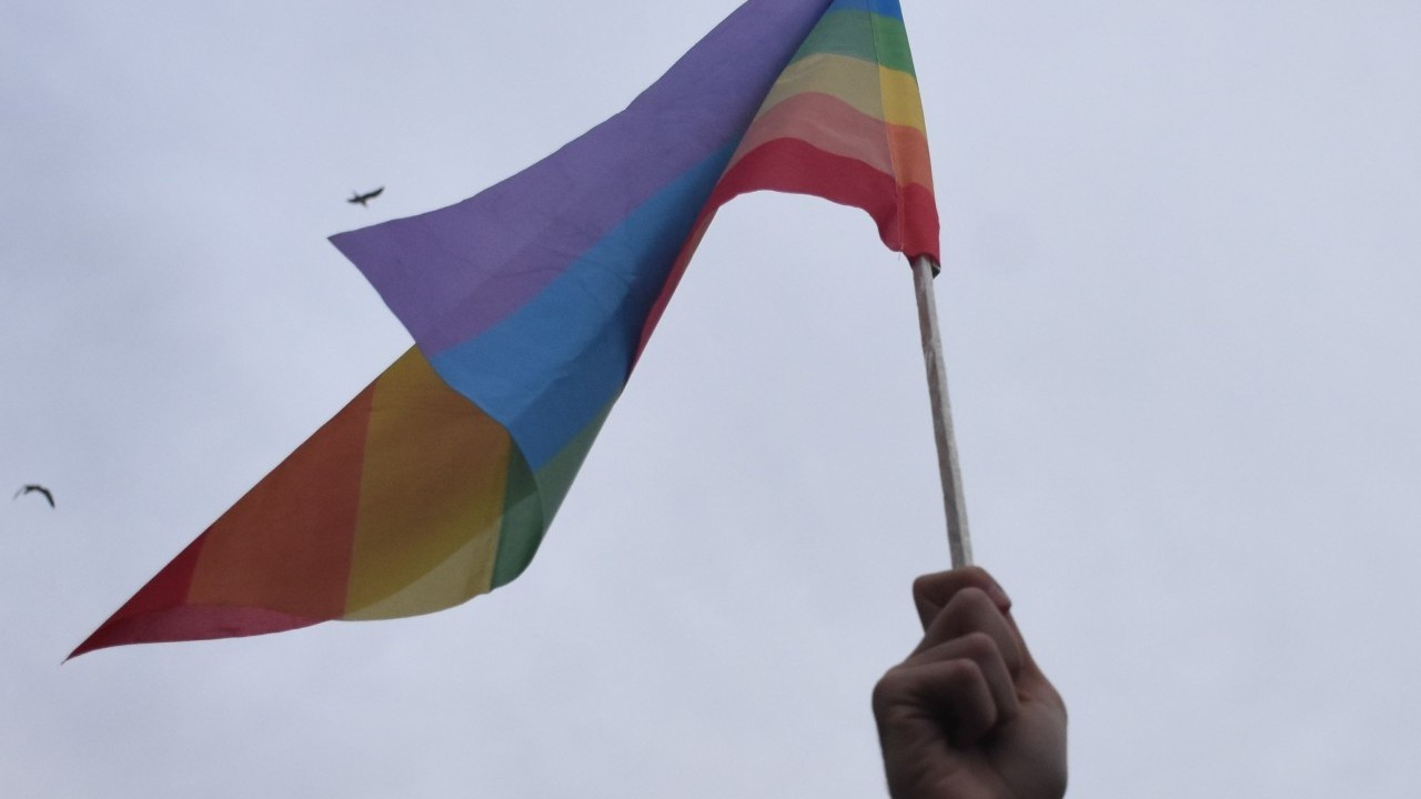 LGBTİ+ 'yasağının' ardından Rusya'dan ayrılma taleplerinde 6 kat artış