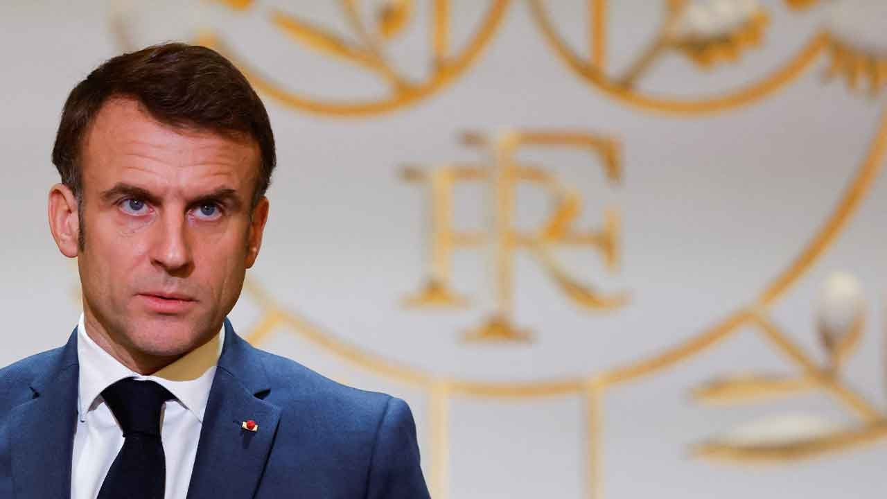 Hanuka törenine katılan Fransa Cumhurbaşkanı Macron'a 'laiklik' eleştirisi