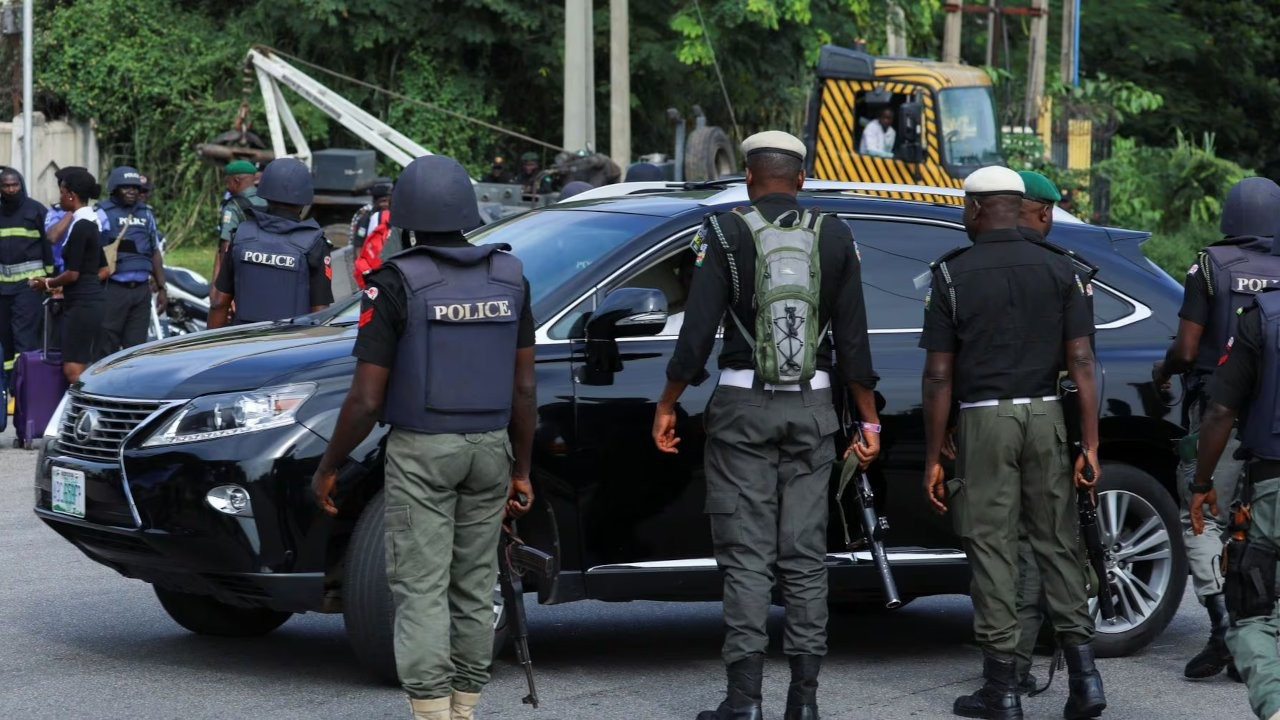 Nijerya'da yük kamyonu yayaları ezdi: 16 ölü, 27 yaralı