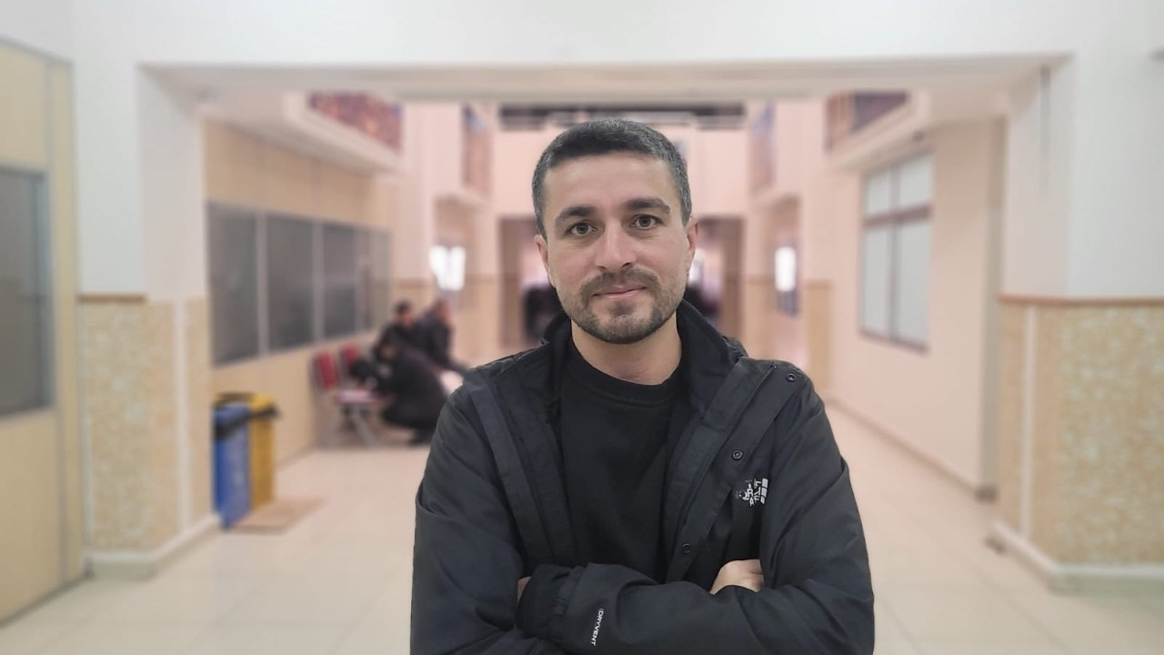 Gazeteci Ahmet Kanbal'a 'kayıp seçim sandığı' davasında beraat