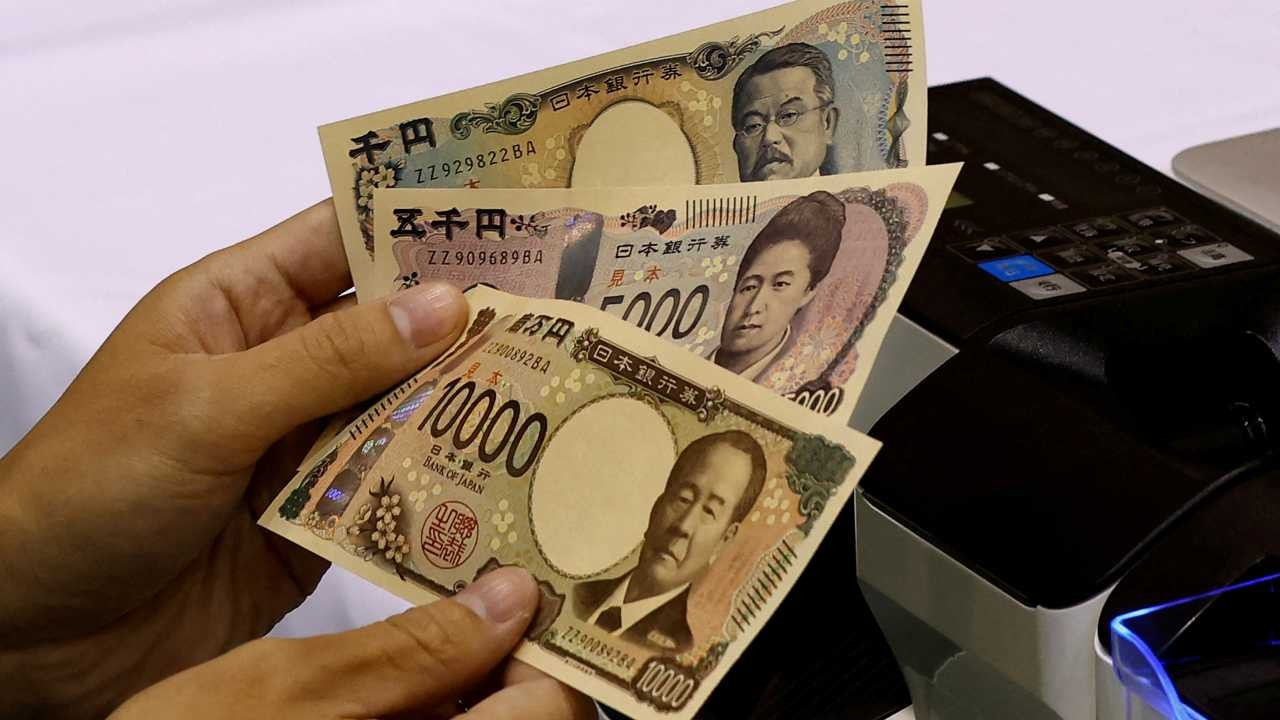 Japonya'da yılın kelimesi 'vergi' oldu