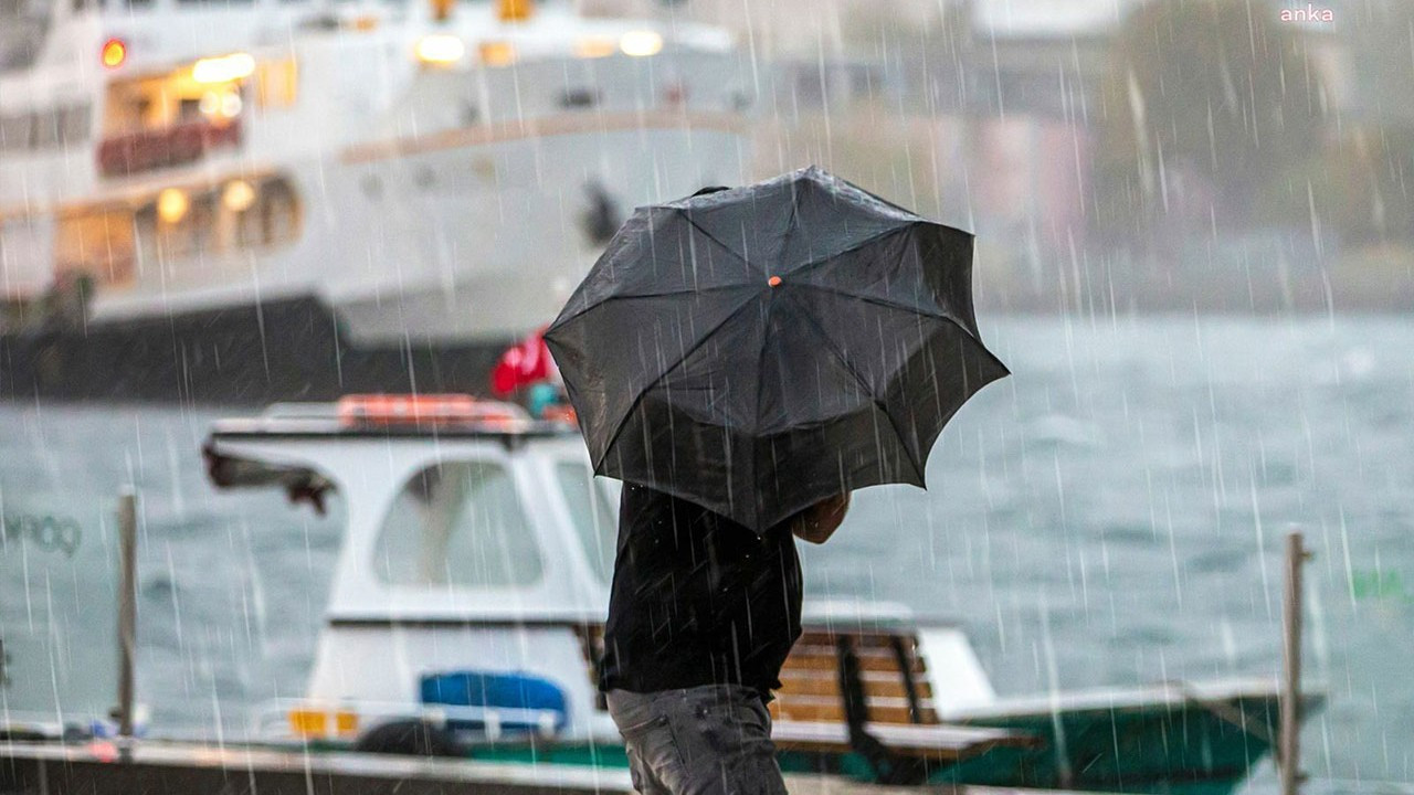 Meteoroloji: Kuvvetli yağış ve fırtına bekleniyor
