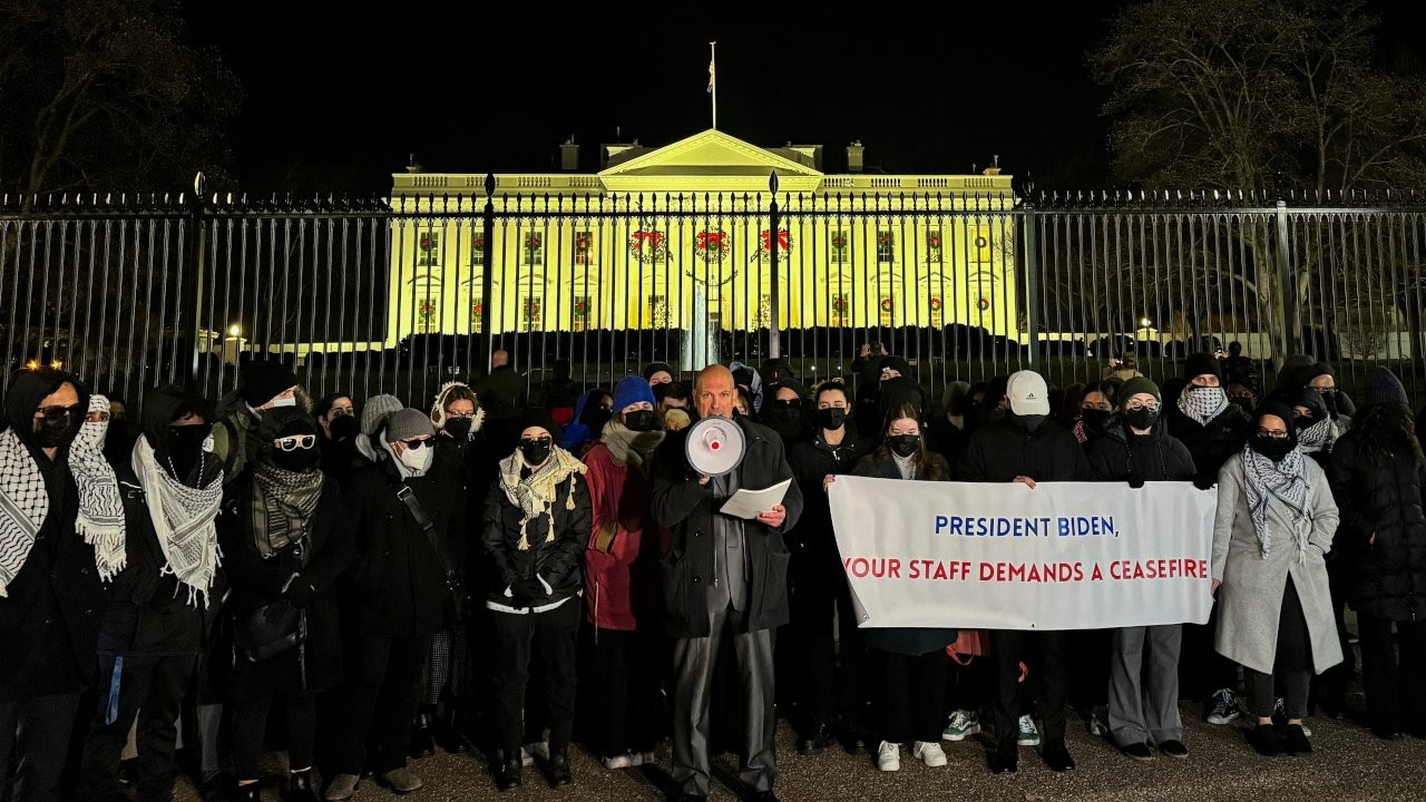 Biden yönetimi çalışanlarından Beyaz Saray önünde 'Gazze' protestosu