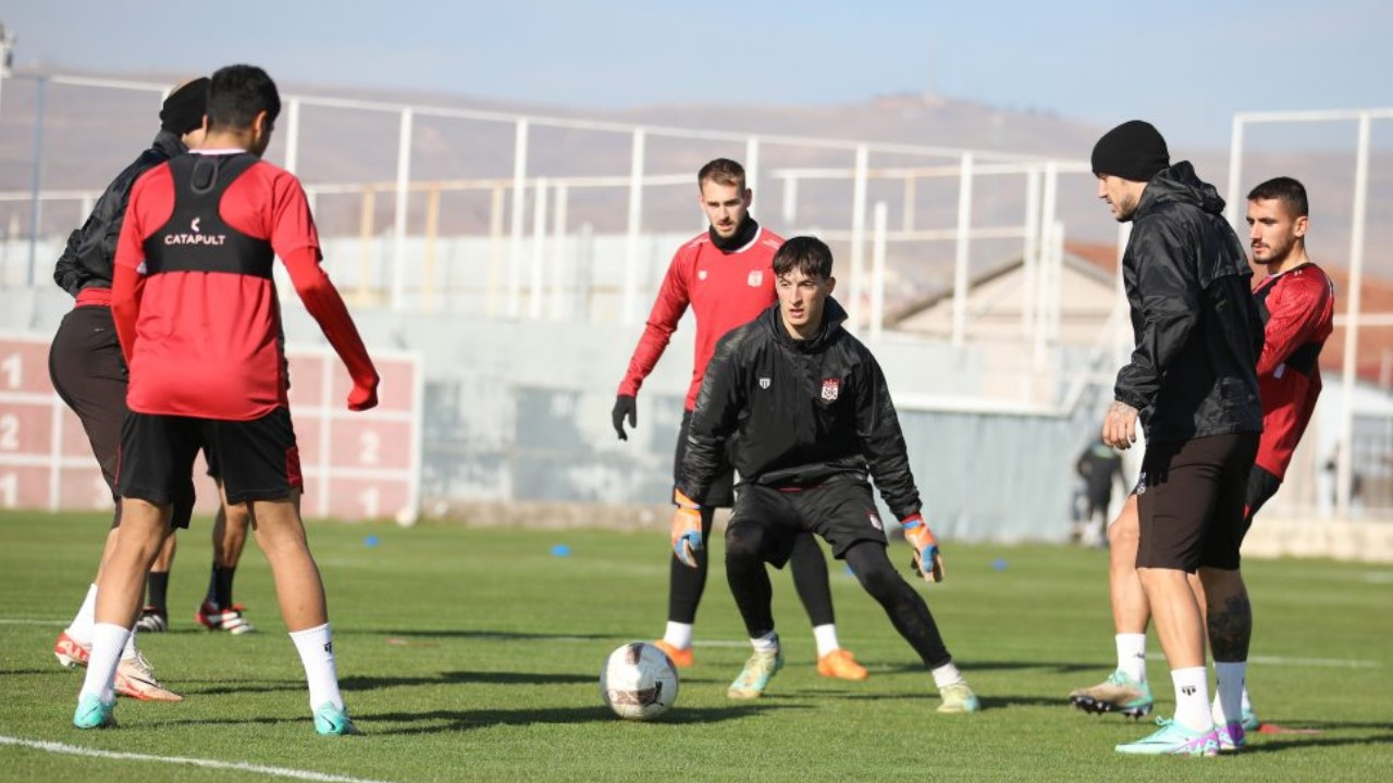 Sivasspor, Başakşehir'e hazırlanıyor
