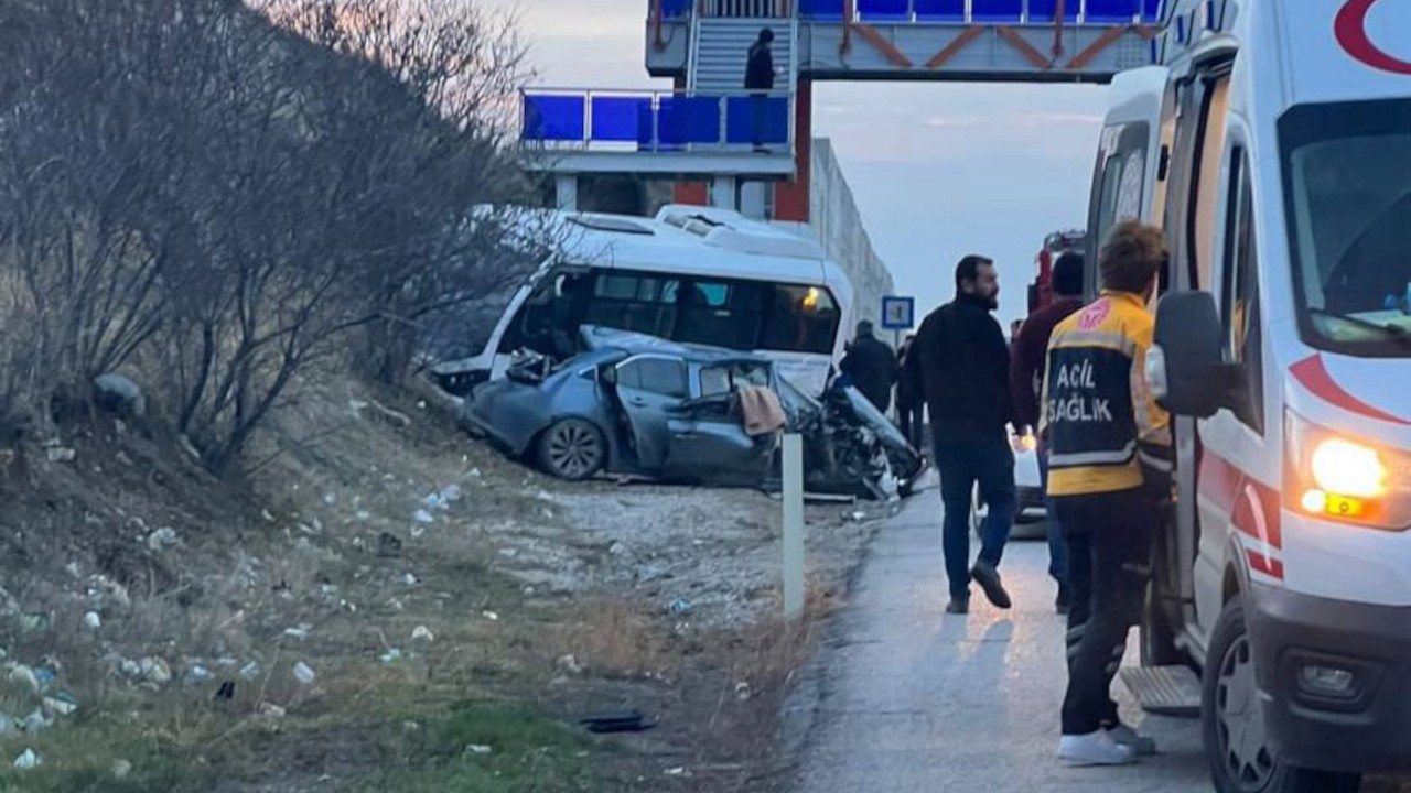Ankara'da trafik kazası: 21 yaralı