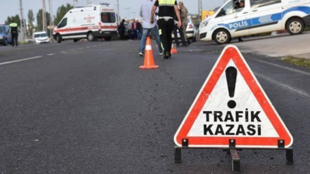Urfa'nın Siverek ilçesinde trafik kazası: 4 yaralı