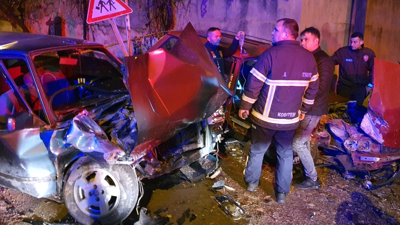 Ehliyetsiz sürücü kazaya karıştı: 6 kişi yaralandı