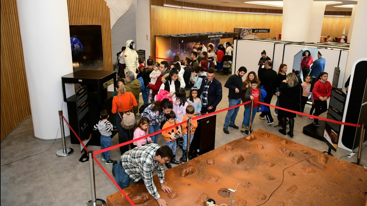 32 binden fazla çocuk Nasreddin Hoca Bilim Merkezi'ni ziyaret etti
