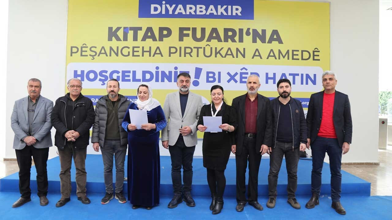 Kürt Yayıncılar İnisiyatifi: Berken Bereh fuarın VIP alanında ağırlandı