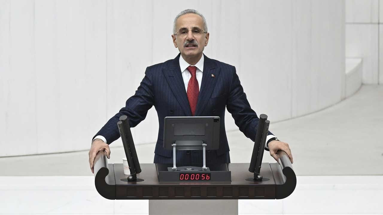 Ulaştırma Bakanı Uraloğlu: İstanbul'un nüfusu 25 milyon olurdu