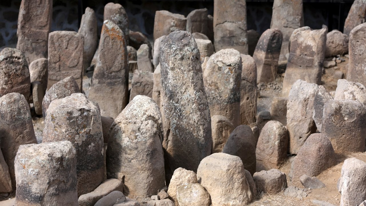 8 bin yıllık yerleşim yerinde kazı çalışmaları