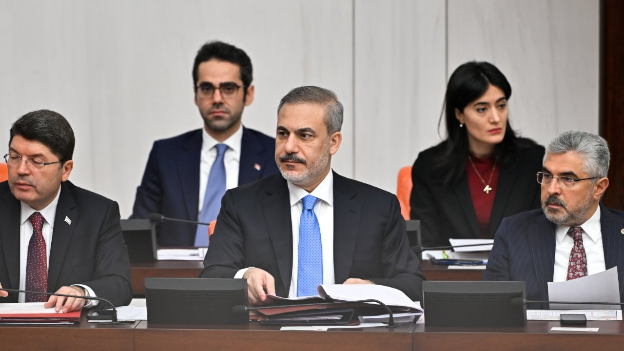 DEM Parti ve Hakan Fidan arasında ‘sivil ölümler’ tartışması