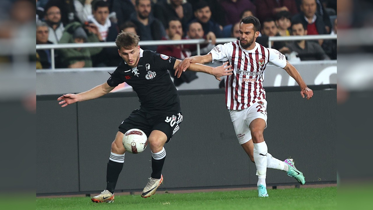 Perdeyi genç Semih açtı, Beşiktaş 3 hafta sonra 3 puana kavuştu