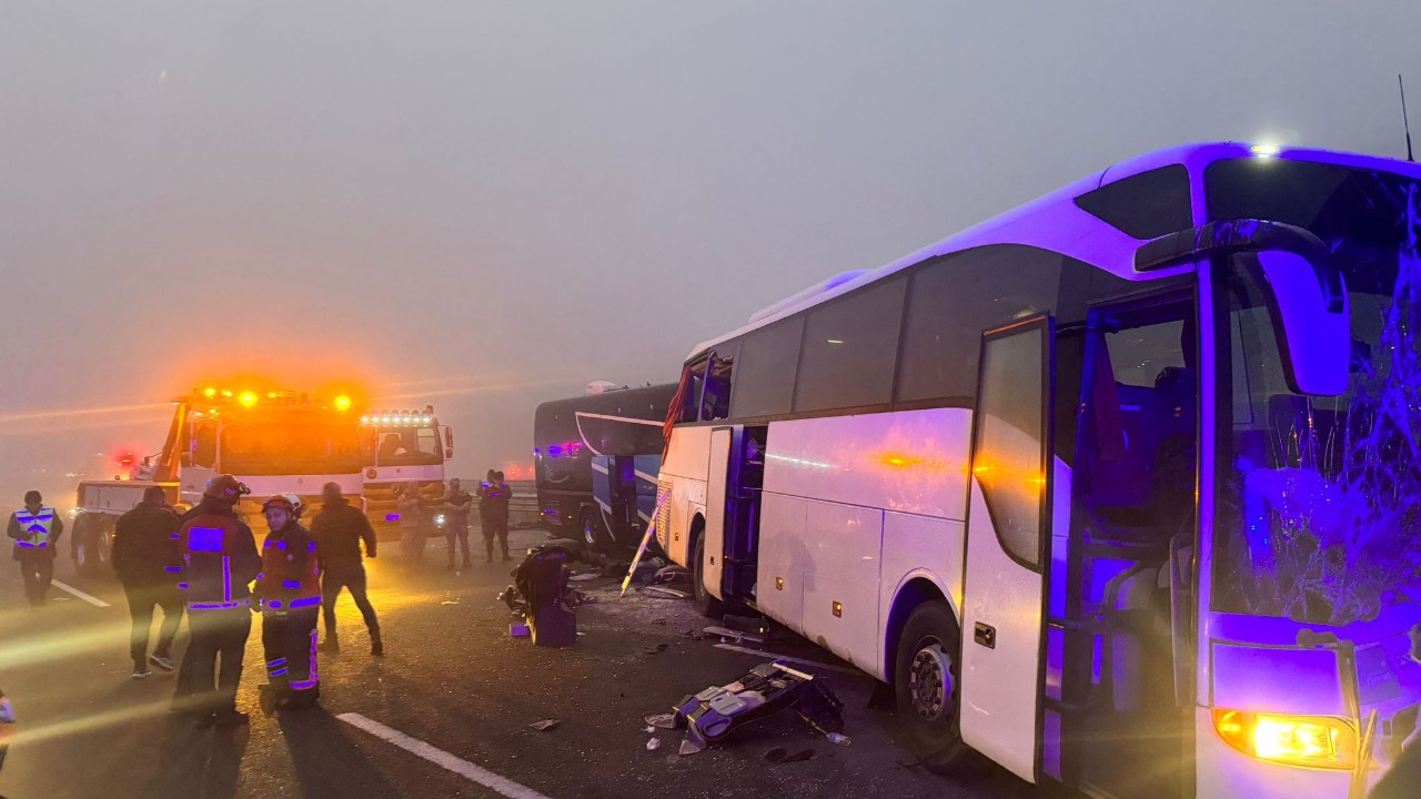 Kuzey Marmara Otoyolu'ndaki kazada ölen tır sürücüsü toprağa verildi