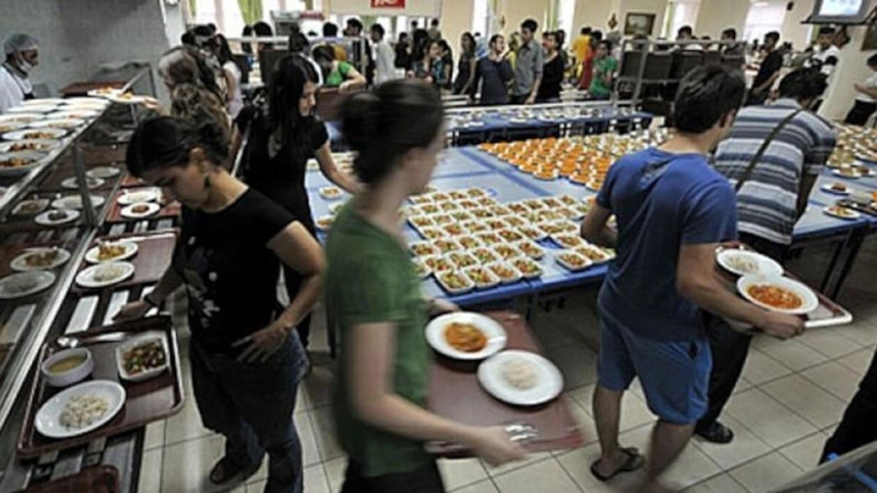 KYK yemeğinden zehirlenen 266 öğrenci hastanelik oldu