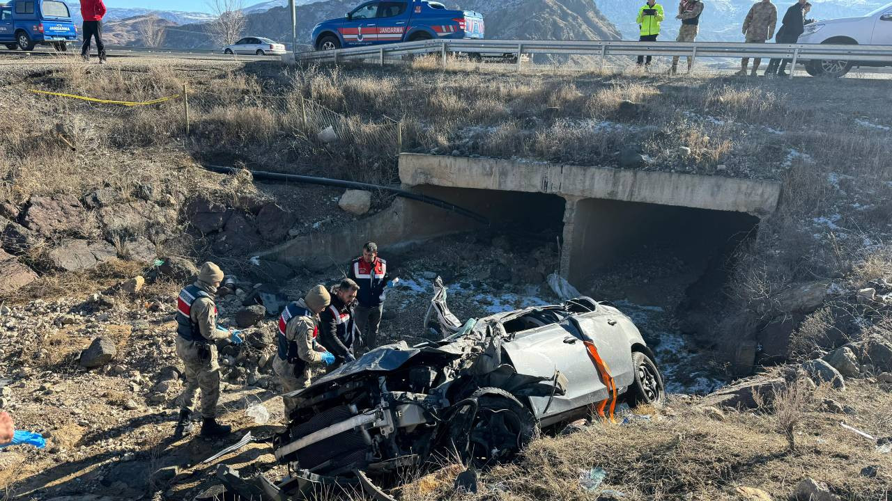 Erzurum'da trafik kazası: 3 kişi öldü