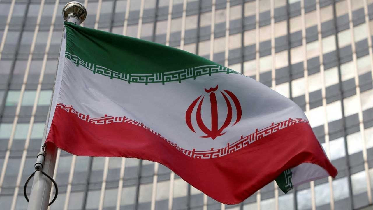 İran'da dokuz kişi idam edildi