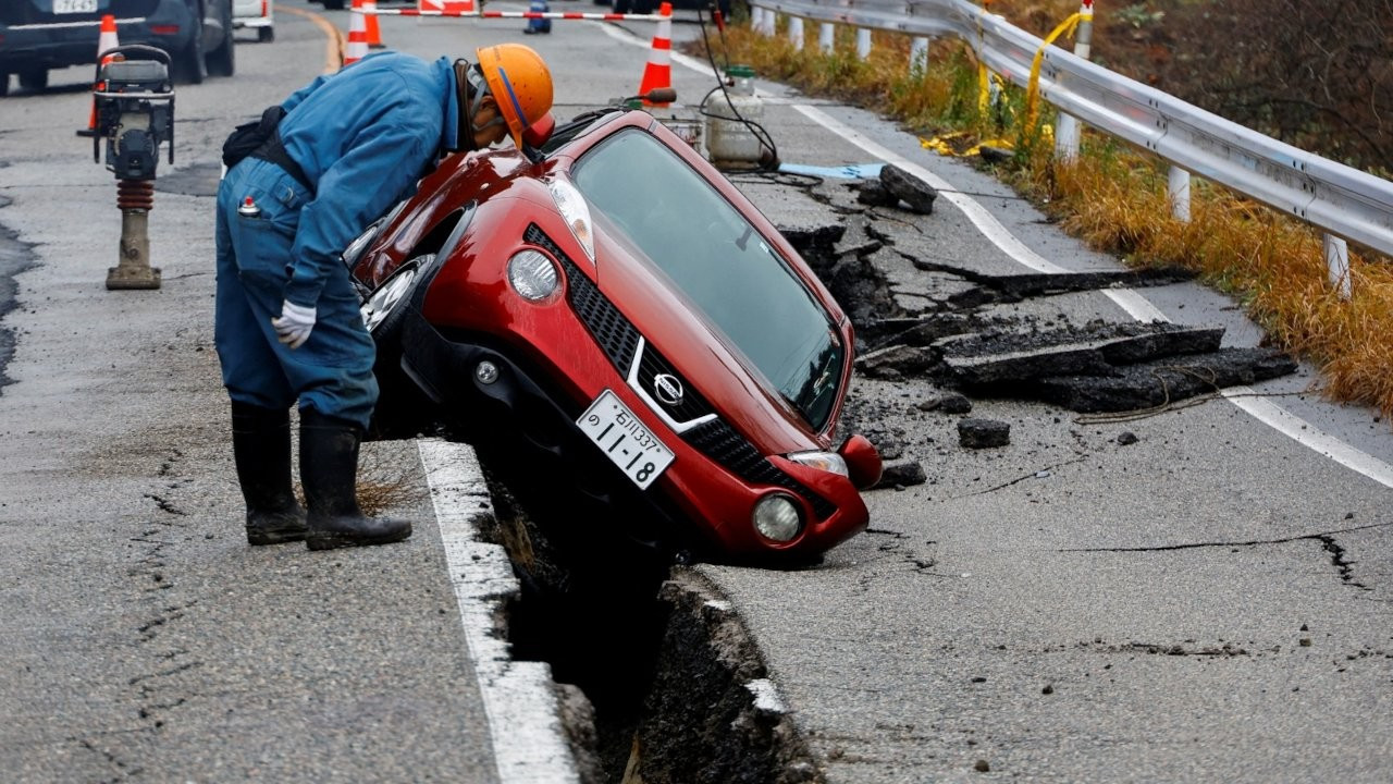 Fotoğraflarla Japonya depremi: Ölü sayısı 64'e yükseldi