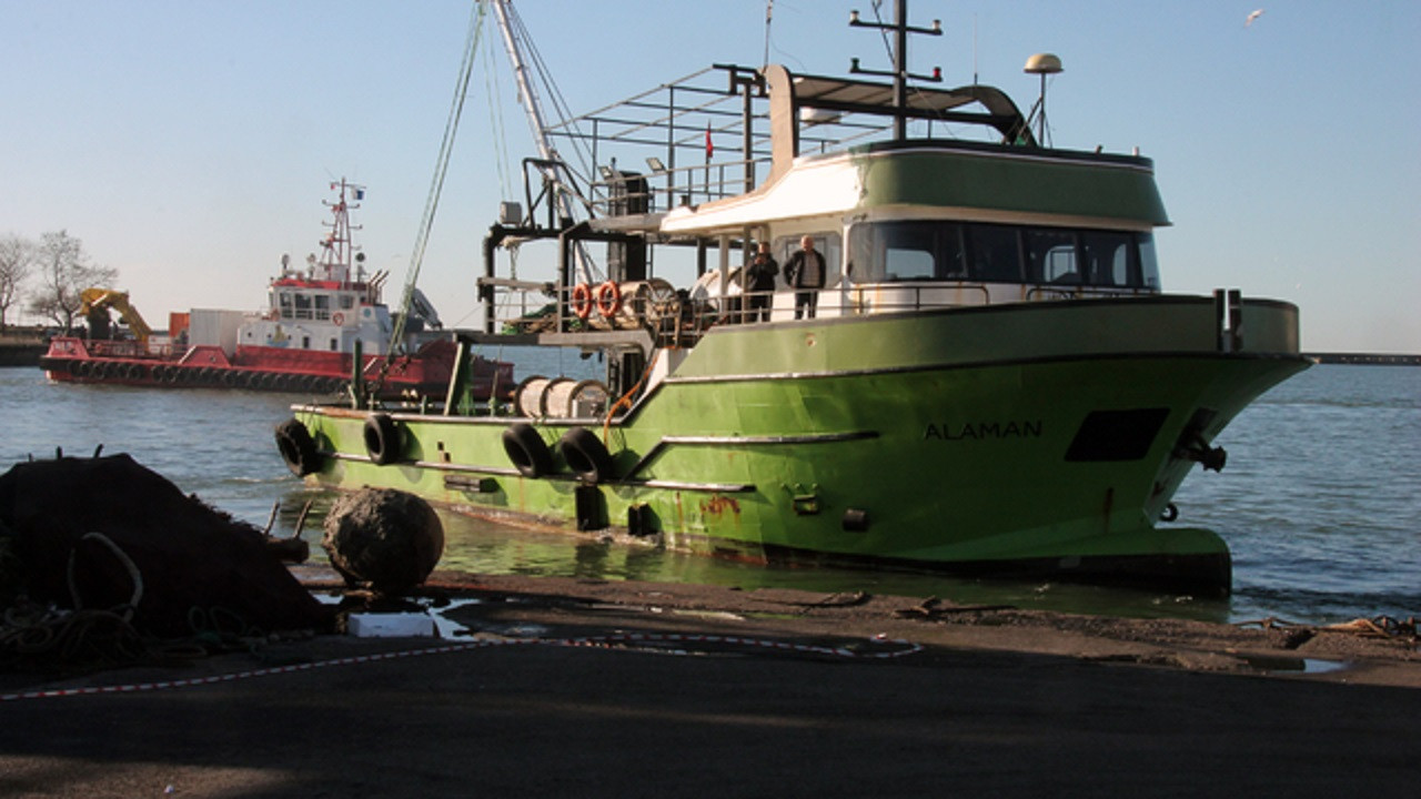 Zonguldak'ta balıkçıların ağına 'deniz mayını' takıldı
