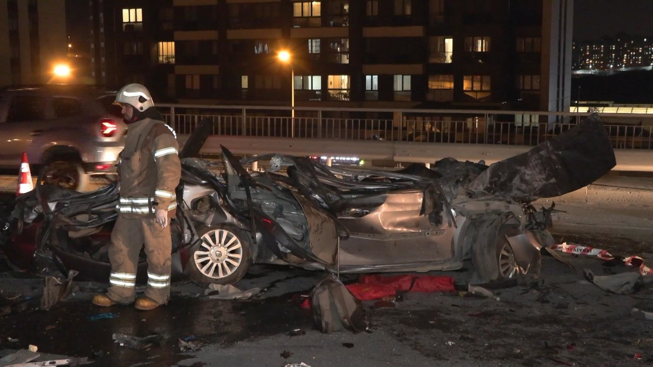 Başakşehir'de trafik kazası: 4 kişi hayatını kaybetti