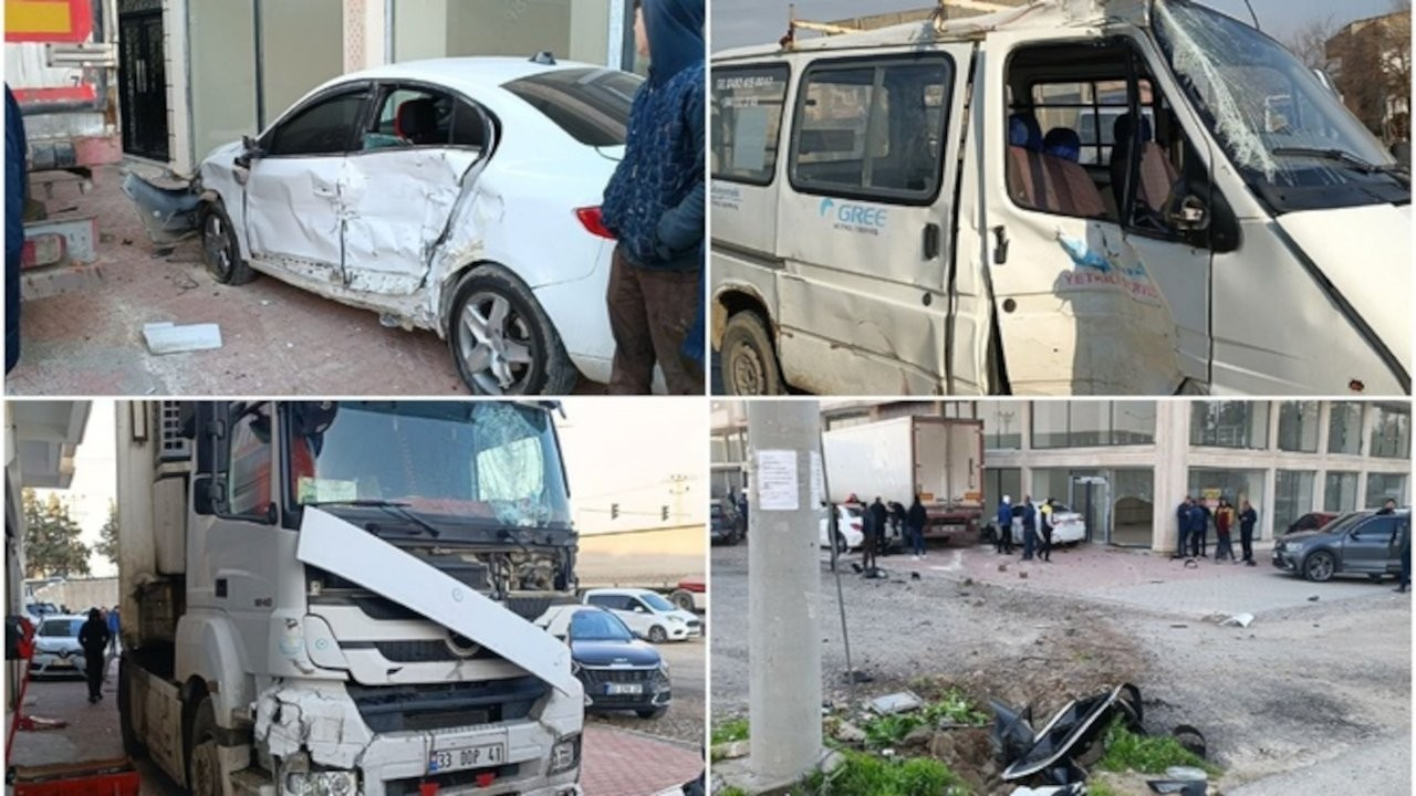 Mardin'de zincirleme trafik kazasında 3 kişi yaralandı