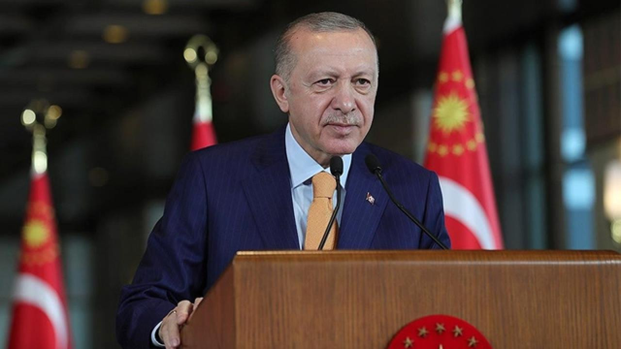 Erdoğan: Cumhuriyetimizin ikinci asrına uzay göreviyle adım atıyoruz