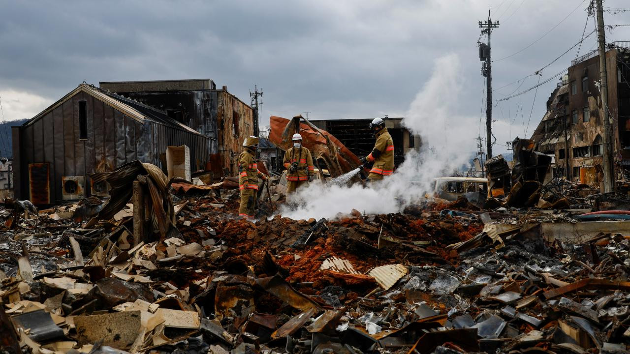 Japonya'daki depremlerde yaşamını yitirenlerin sayısı 203'e çıktı