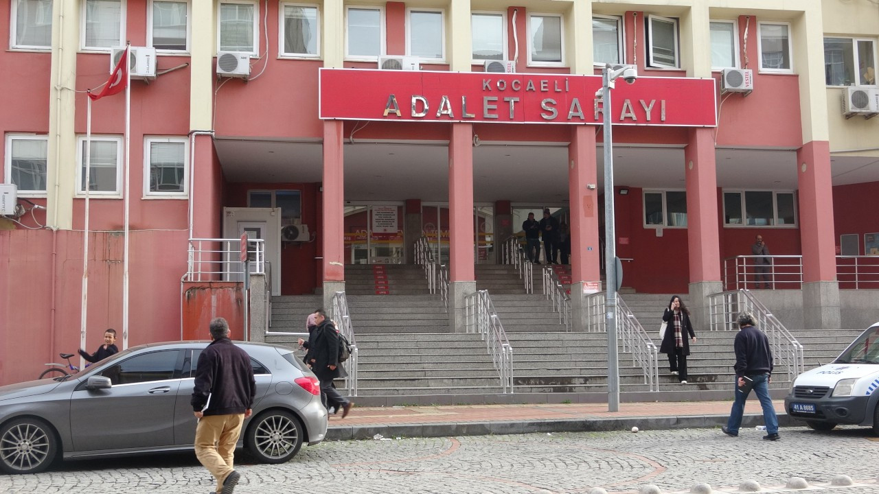 AK Partili belediye meclis üyesini silahla yaralayan sanığa 13 yıl hapis cezası