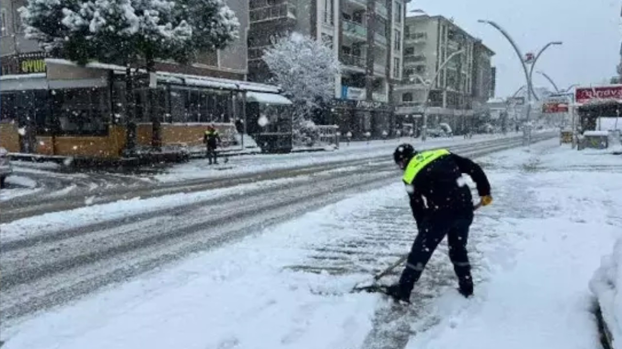 Bartın'da 46 köy yolu ulaşıma kapandı