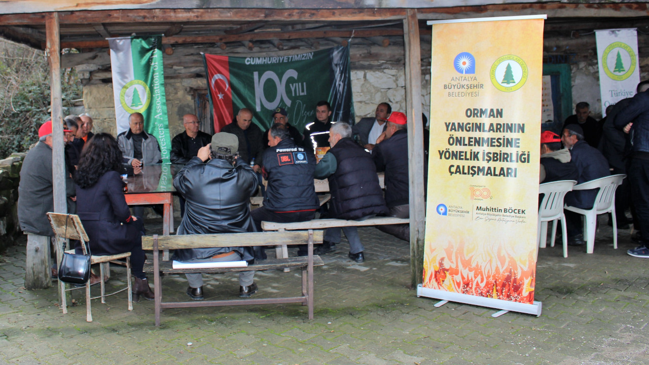 Yangınlara karşı Manavgat'ta köylülere eğitim