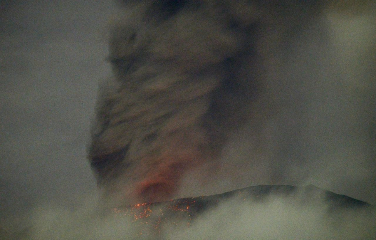 Endonezya'da yanardağ patlaması - Sayfa 2