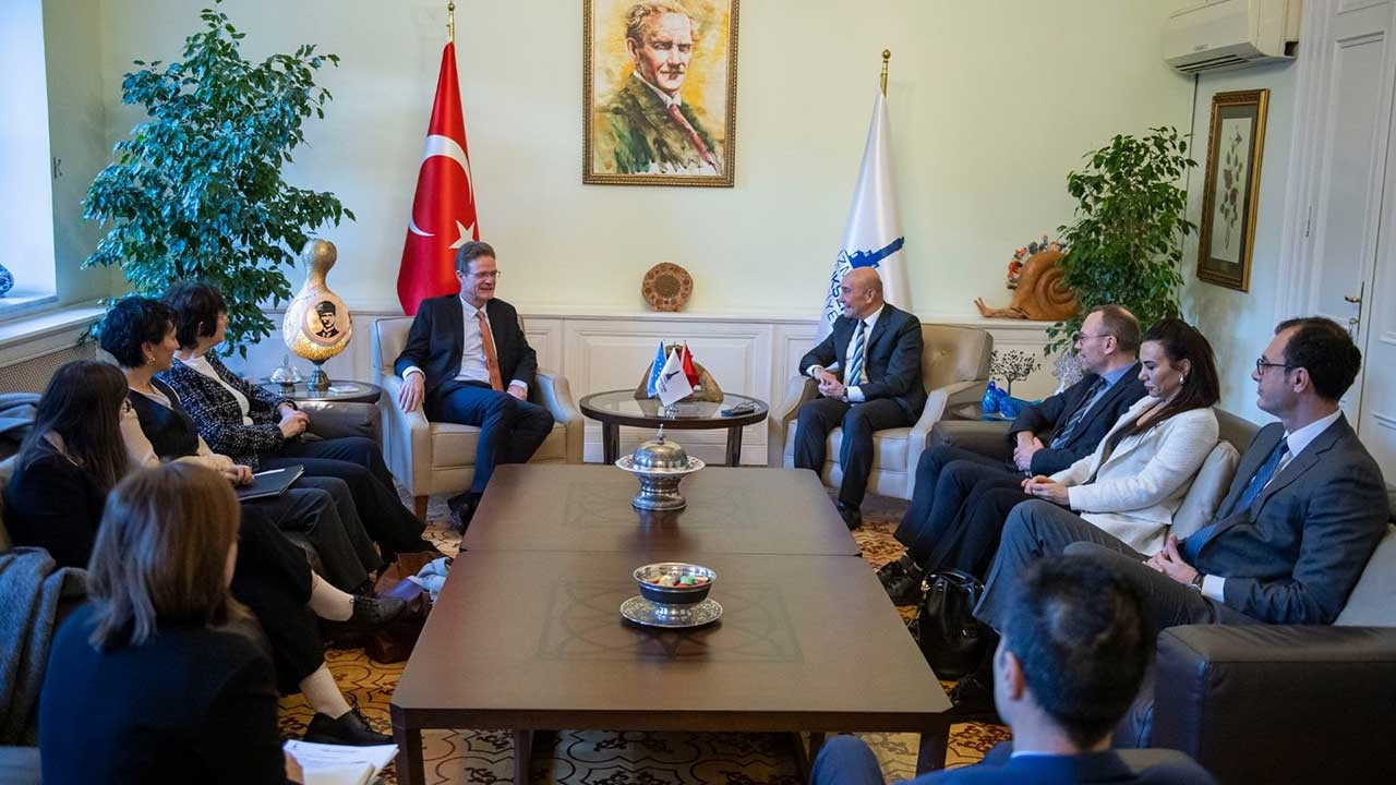 AB Türkiye Delegasyonu Başkanı'ndan Tunç Soyer’e ziyaret