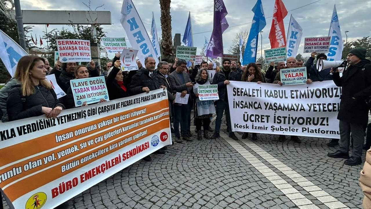 KESK İzmir: 'Ücretlerde enflasyon oranında artış sıfır zam demektir'