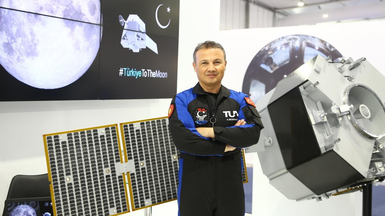 İddia: İlk Türk astronot Gezeravcı ordudan ihraç edilip geri döndü