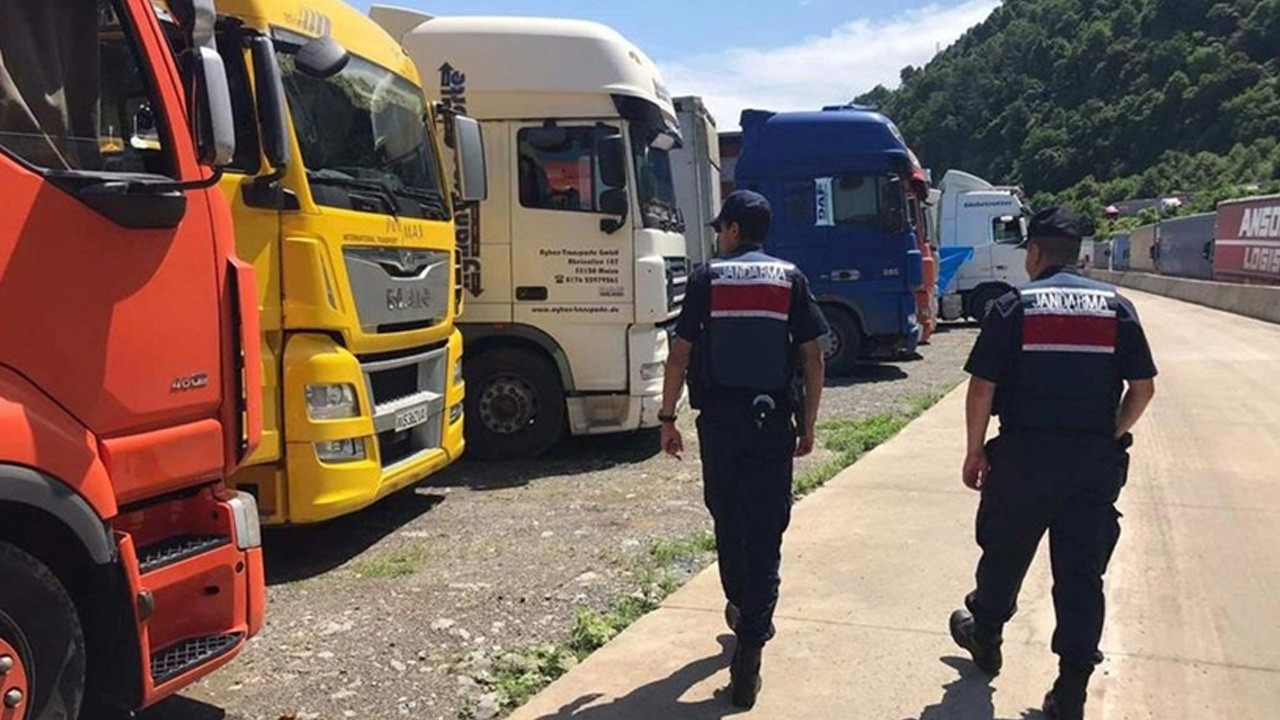 Kırklareli'de göçmen kaçakçılığı davası: 4 sanıktan 3'üne hapis cezası