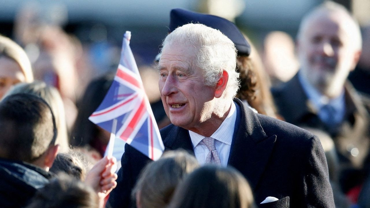 Saray açıkladı: İngiltere Kralı Charles prostat ameliyatı olacak