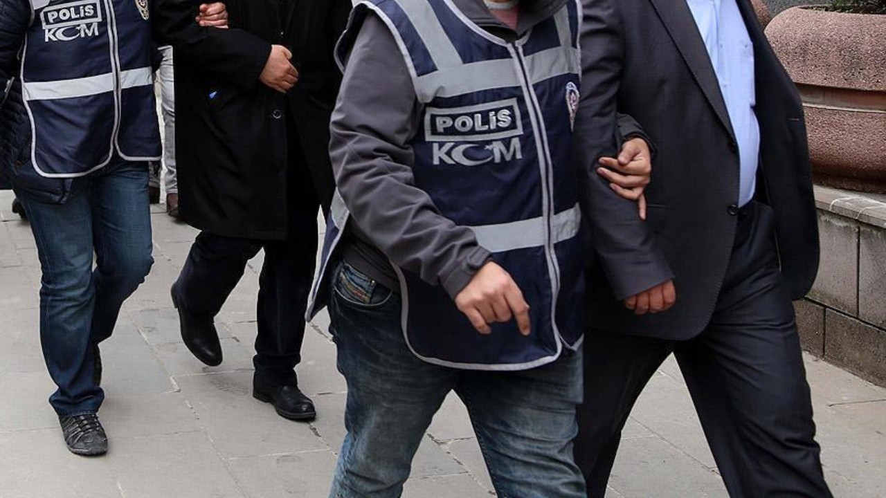 Diyarbakır'da fuhuş operasyonunda yakalanan 9 zanlı tutuklandı